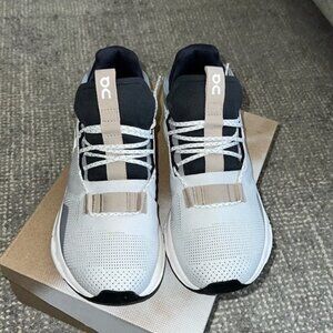 On Running Women's Sneakers - Black, White, and Beige